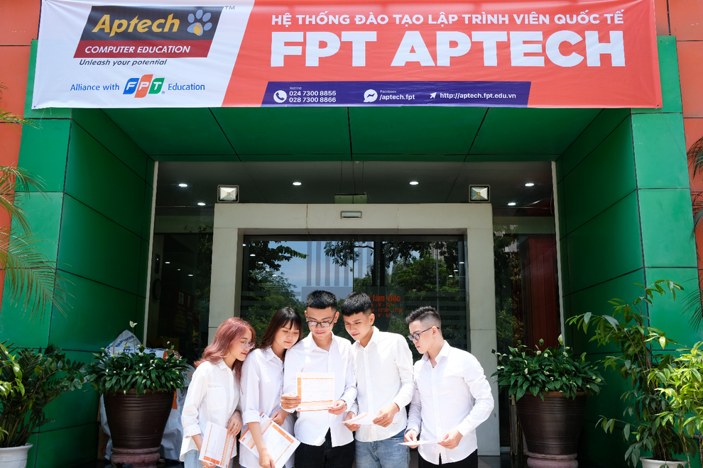 400 suất học bổng hỗ trợ Covid-19 ngành CNTT - 1 400 suất học bổng hỗ trợ Covid-19 ngành CNTT - 1