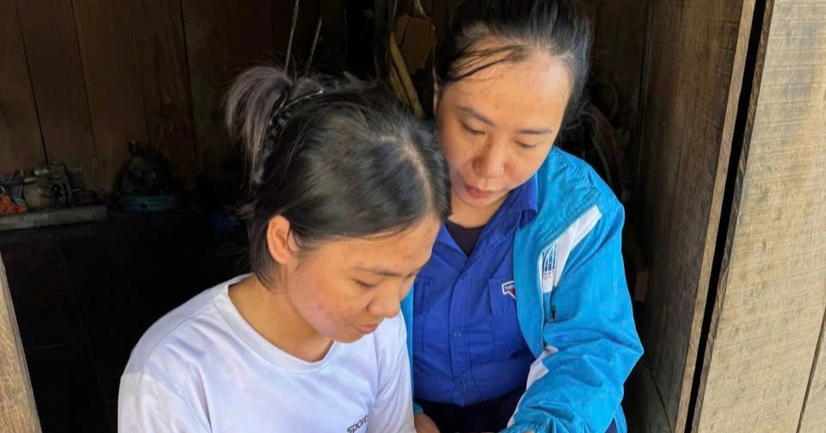 Giải Cứu Công Nghệ Tại Xã Vùng Cao Khó Khăn: Hỗ Trợ Người Dân Thích Nghi với Thay Đổi Hành Chính