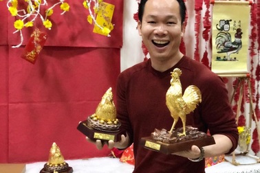 Gà đẻ trứng vàng khuấy động thị trường trước ngày Thần Tài