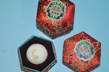 Xuất huyết, chảy máu toàn thân vì uống an cung ngưu hoàng phòng tai biến