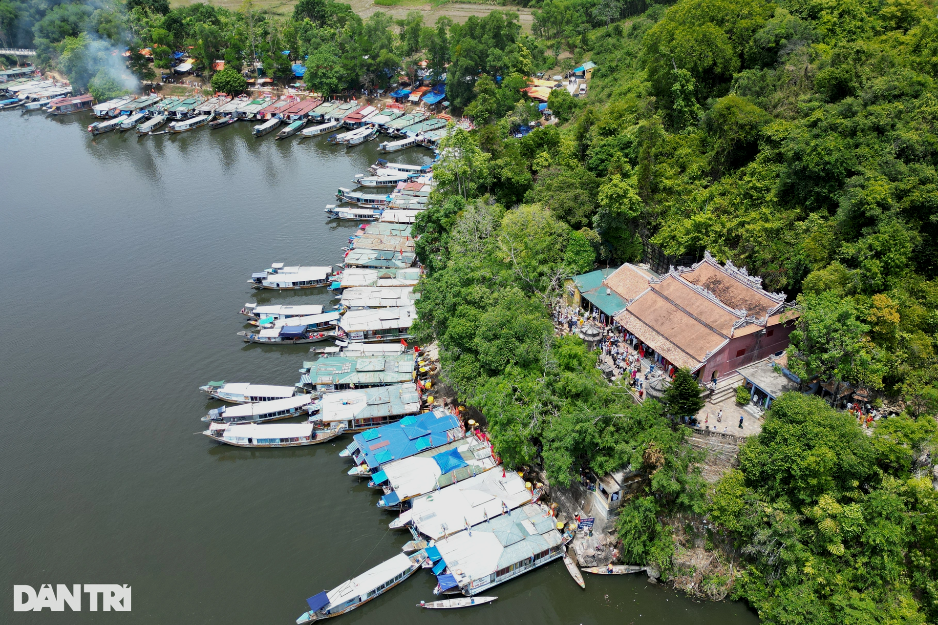 Chiêm ngưỡng đô thị Huế với 7 di sản thế giới từ trên cao - 12 Chiêm ngưỡng đô thị Huế với 7 di sản thế giới từ trên cao - 12
