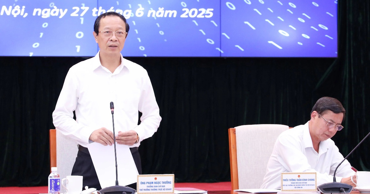 Họp báo kết thúc thi tốt nghiệp THPT 2025: Bộ GD&ĐT lý giải độ khó đề thi