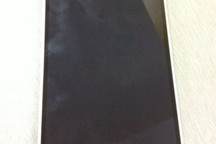 HTC One Max lần đầu tiên xuất hiện với màn hình 5,9 inch