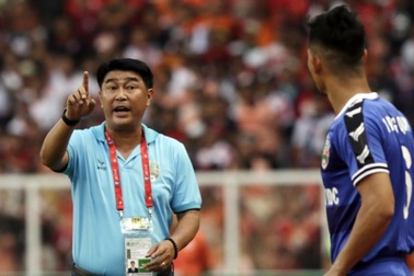 B.Bình Dương quyết gượng dậy thời hậu HLV Trần Minh Chiến