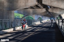 Cây cầu vòm thép 65 tỷ đồng ở Hà Nội "ế khách"