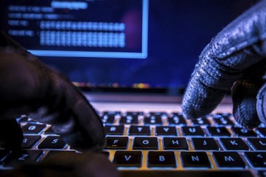 Tin tặc Trung Quốc bị nghi đánh cắp dữ liệu tài chính của Mỹ