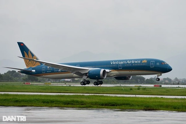 Hàng không trực 24/24h ứng phó với bão Wutip