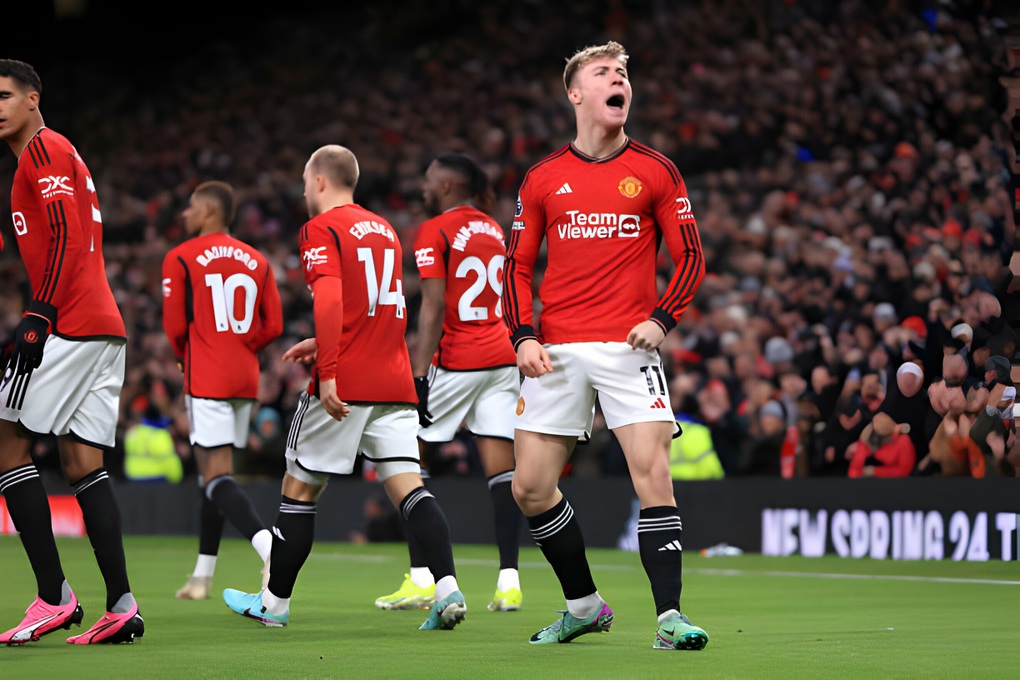 Man Utd tuột chiến thắng dù 2 lần dẫn trước Tottenham - 1 Man Utd tuột chiến thắng dù 2 lần dẫn trước Tottenham - 1