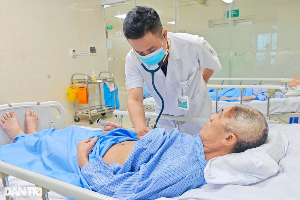 Người vợ nghèo khẩn cầu nhà hảo tâm dang tay cứu giúp gia đình - 1 Người vợ nghèo khẩn cầu nhà hảo tâm dang tay cứu giúp gia đình - 1
