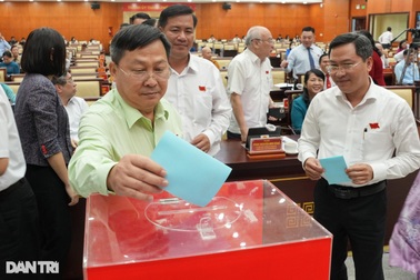 HĐND TPHCM làm công tác nhân sự của UBND thành phố tại kỳ họp cuối năm 2022