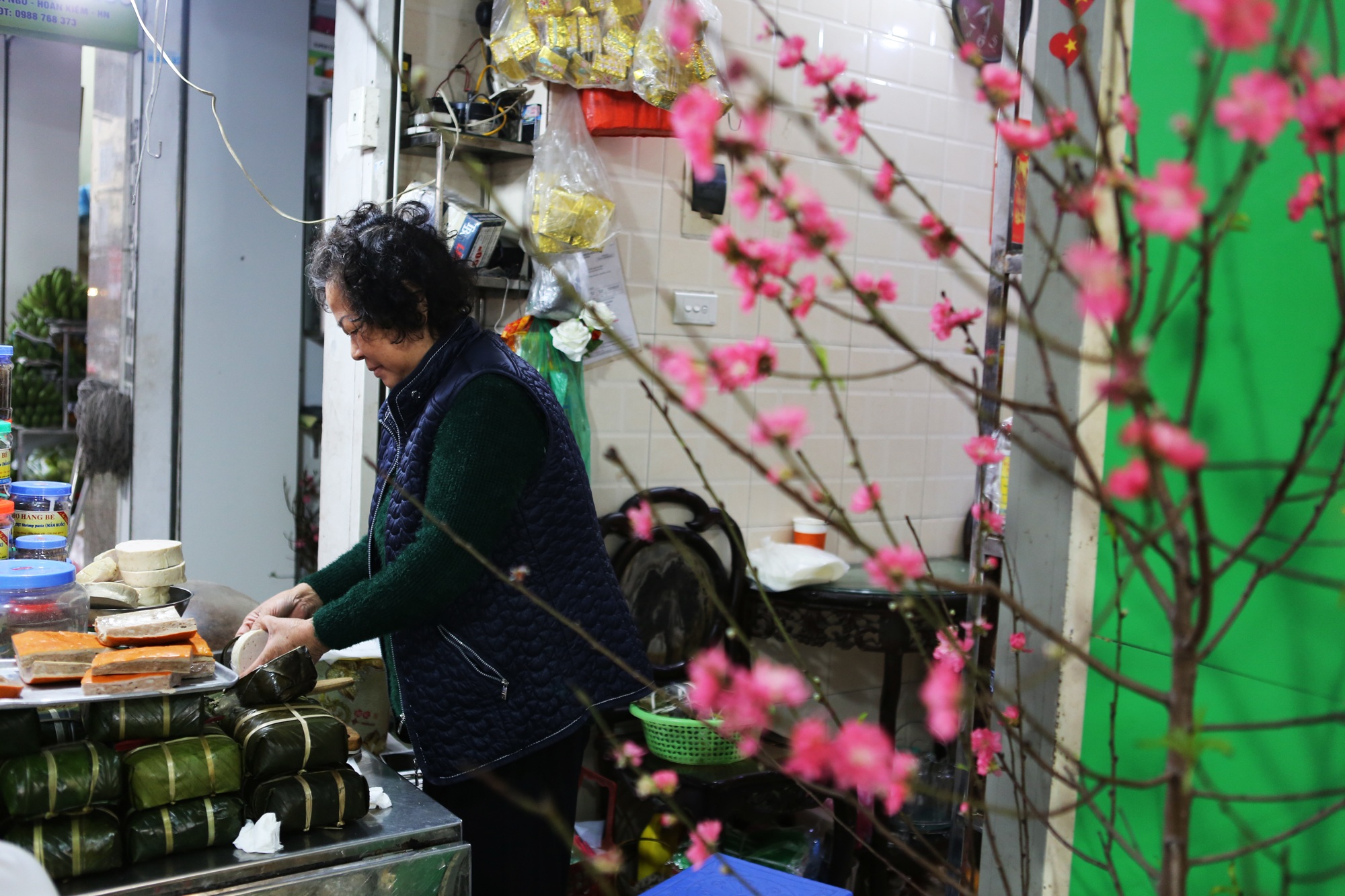 Sắm cỗ siêu nhanh ở chợ nhà giàu phố cổ Hà Nội - 3 Sắm cỗ siêu nhanh ở chợ nhà giàu phố cổ Hà Nội - 3