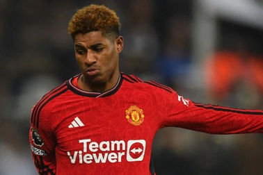 Marcus Rashford tỏ thái độ "chống đối" HLV Ten Hag