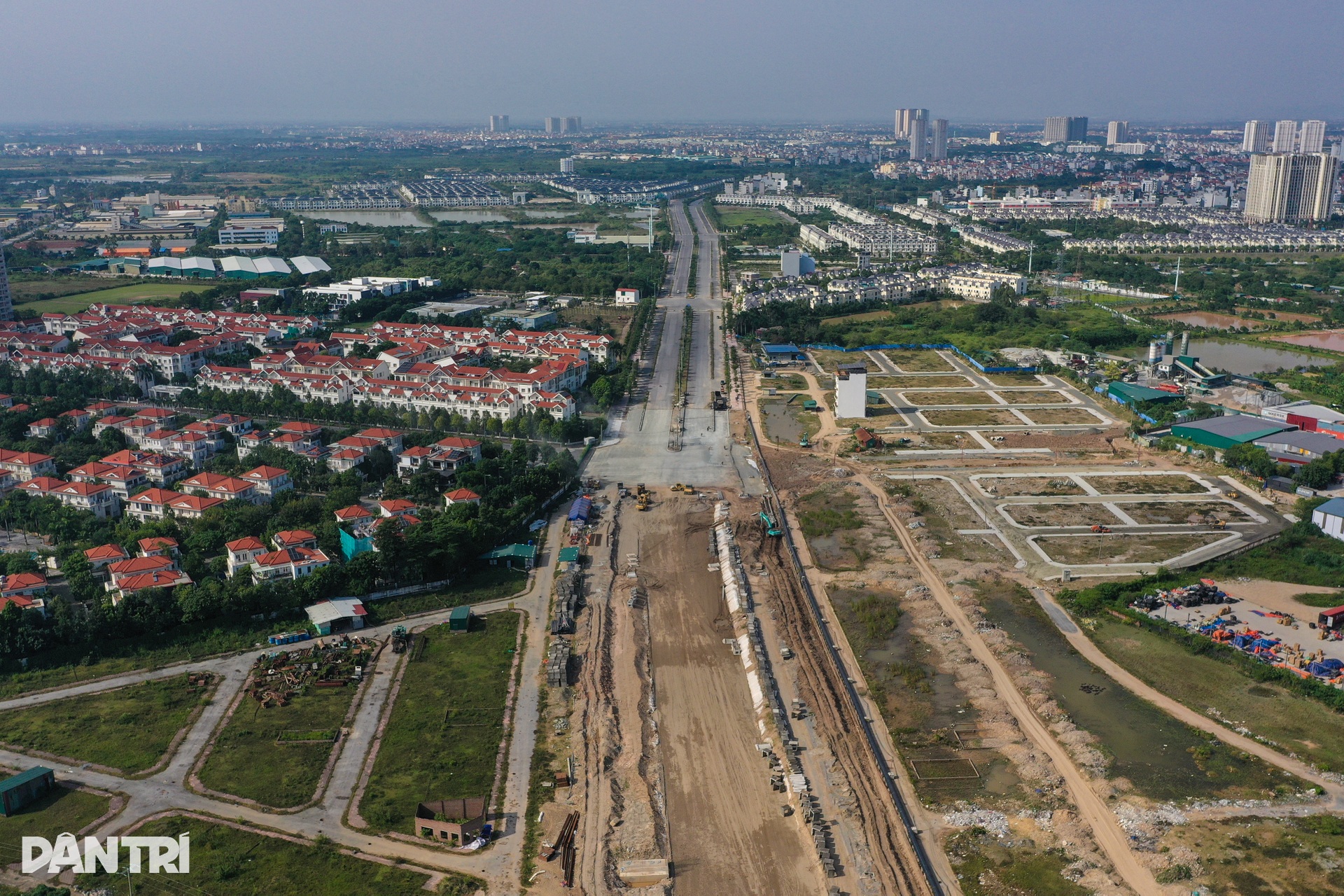 Hình ảnh đại công trường xây hầm chui gần 2.400 tỷ qua Đại lộ Thăng Long - 14 Hình ảnh đại công trường xây hầm chui gần 2.400 tỷ qua Đại lộ Thăng Long - 14