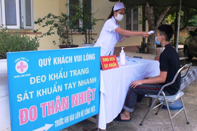 Huyện miền núi Lang Chánh:  Không để dịch bệnh COVID-19 xuất hiện, lây lan trên địa bàn - Ảnh 1.