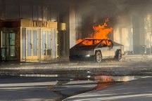 Ông Trump và tỷ phú Musk lên án 2 vụ tấn công ở Mỹ