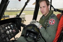 Hoàng tử William sẽ nghỉ làm phi công cứu thương