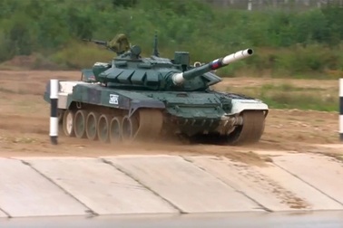 Nga, Myanmar về nhất lượt trận đầu "Xe tăng hành tiến" Army Games 2021