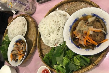 Món ngon Hà thành tại Paris