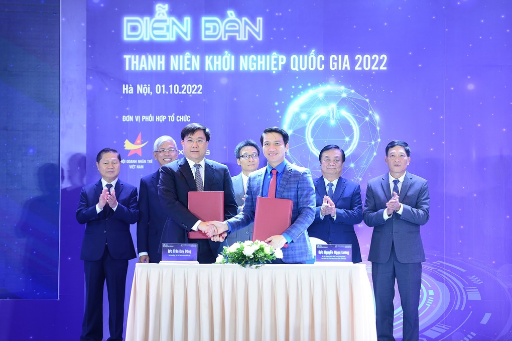 Phó Thủ tướng: Hạnh phúc không nhất thiết phải giàu, nhưng không nghèo được - 3 Phó Thủ tướng: Hạnh phúc không nhất thiết phải giàu, nhưng không nghèo được - 3