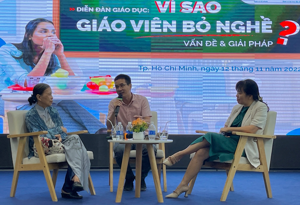 Dễ mà, muốn giáo viên không bỏ nghề thì cứ tăng lương - 1 Dễ mà, muốn giáo viên không bỏ nghề thì cứ tăng lương - 1