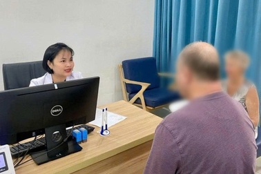 Vào bệnh viện công ở Đà Nẵng, du khách Nga thốt lên: “Tôi thật may mắn”