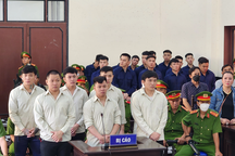 Xét xử vụ bắn nhau trước quán karaoke làm 4 người thương vong