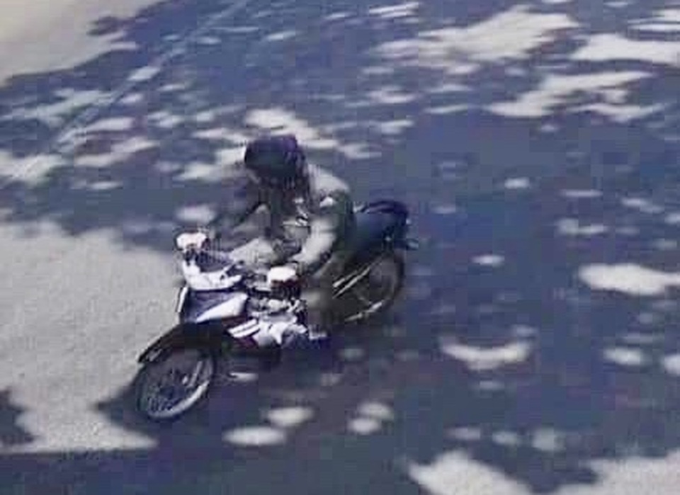 Vụ khống chế, cướp tài sản nữ Bí thư huyện: Trích xuất camera xác định thủ phạm - 2