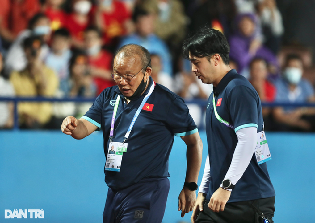 HLV Park Hang Seo: Dưới thời của tôi, tuyển Việt Nam không ngại Thái Lan - 2