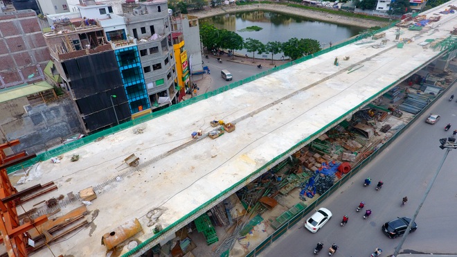Đại công trường trên cao 9.400 tỷ xuyên đường cong mềm mại ở Hà Nội - 6