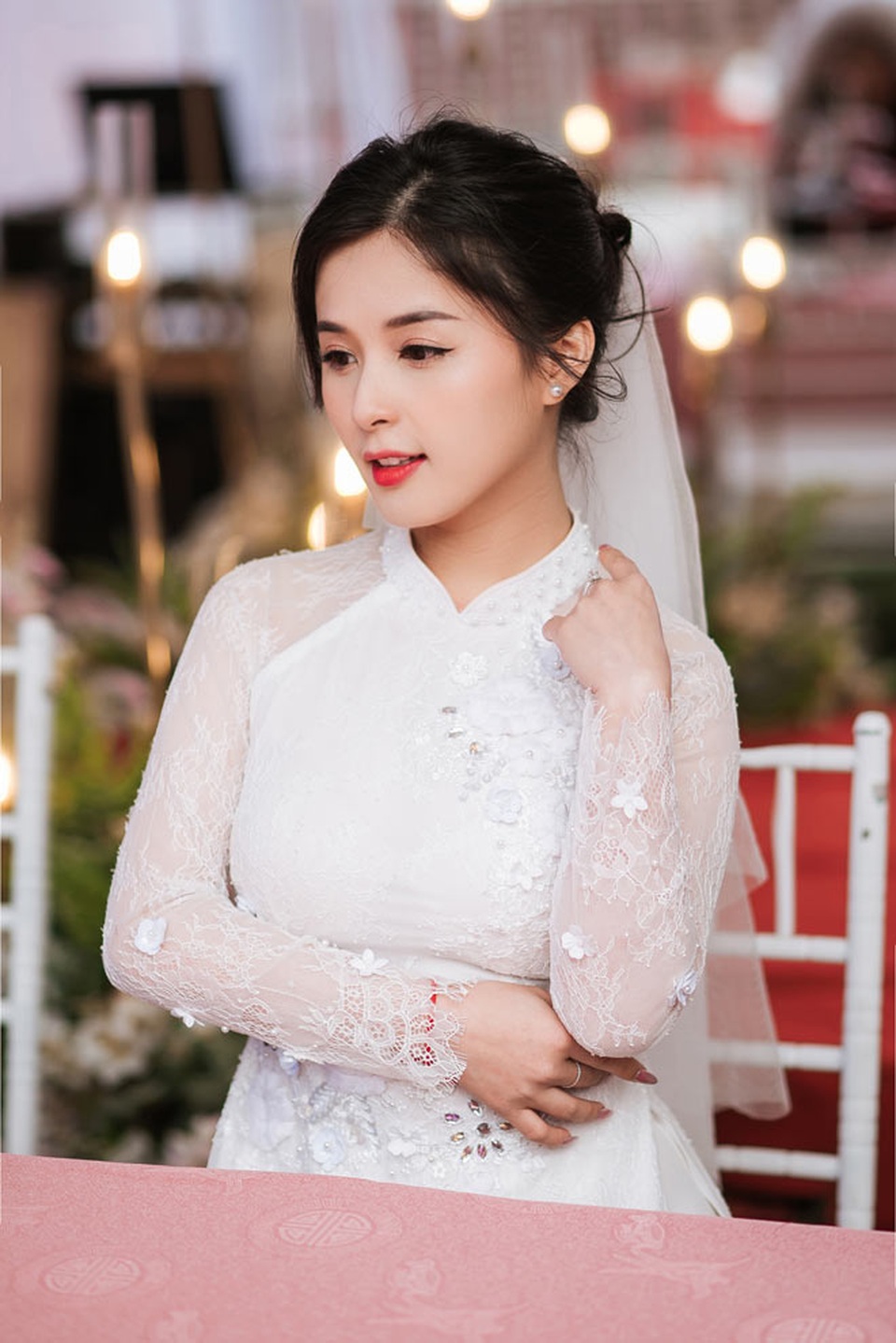 Hot girl dân tộc Tày diện áo cưới xinh lung linh, lên xe hoa về nhà chồng - 12