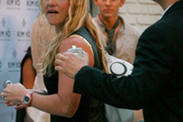 Britney Spears bị luật sư "chơi khó"