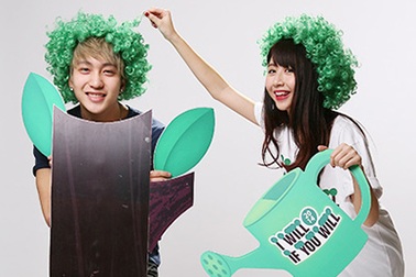 Bộ ảnh ngộ nghĩnh "hot teen" hoá cây xanh vận động bảo vệ môi trường