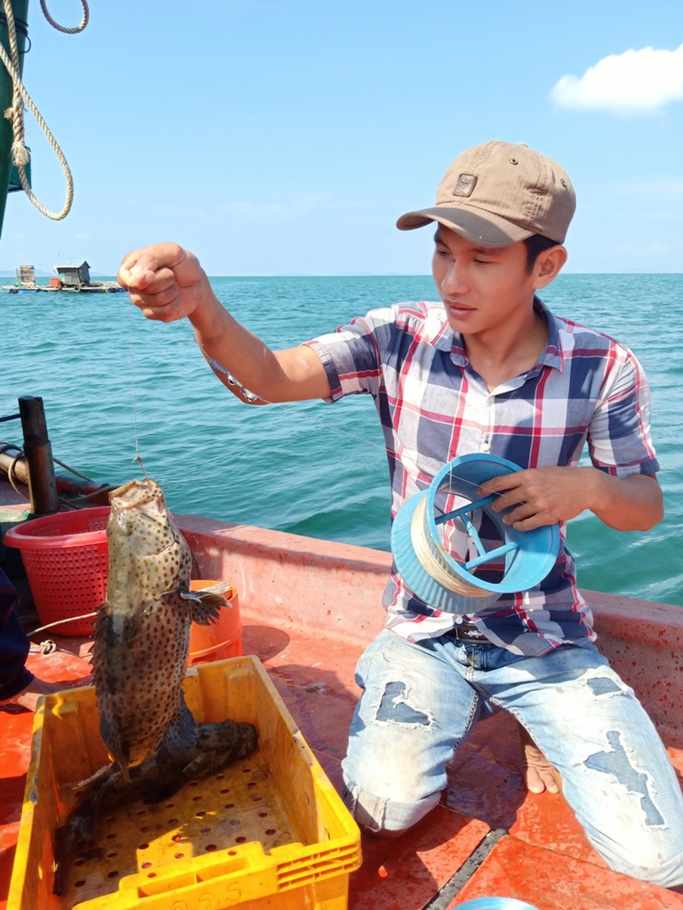 Lo dịch kéo dài, Phú Quốc kêu gọi người dân trồng rau, nuôi cá - 1 Lo dịch kéo dài, Phú Quốc kêu gọi người dân trồng rau, nuôi cá - 1