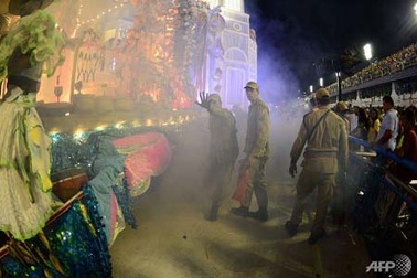 Cháy tại lễ hội hóa trang Brazil, 4 người chết