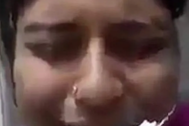 Nữ giúp việc bí mật quay clip cầu được giải thoát khỏi cảnh đánh đập và lạm dụng tình dục