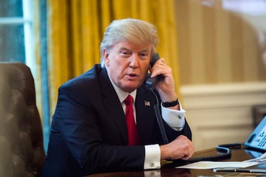 Nhà Trắng có thật sự khóa chặt các cuộc gọi của ông Trump?