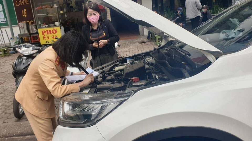 Từ ngày 1/8, xe không giấy tờ được phép sang tên chính chủ - 1 Từ ngày 1/8, xe không giấy tờ được phép sang tên chính chủ - 1