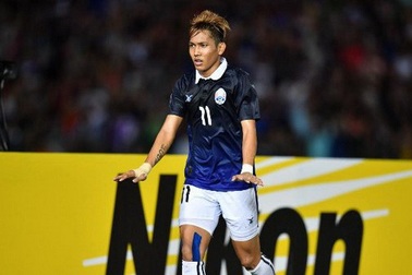 “Messi Campuchia” tỏa sáng giúp đội nhà đánh bại Lào