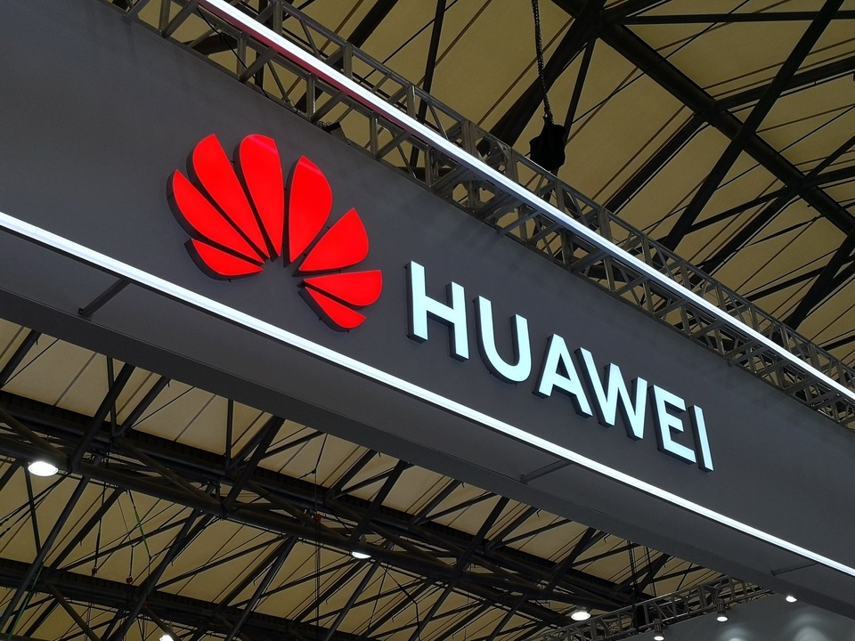 Huawei: Tồn tại sẽ là tiêu chí hàng đầu trong năm 2020 - 1 Huawei: Tồn tại sẽ là tiêu chí hàng đầu trong năm 2020 - 1