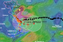 Bão Trà Mi giật cấp 12, cách Đà Nẵng 100km