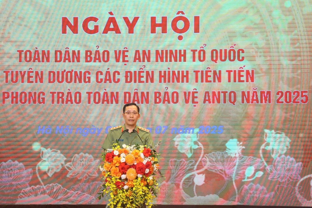 Hà Nội có hơn 55.000 camera an ninh đang hoạt động - 1 Hà Nội có hơn 55.000 camera an ninh đang hoạt động