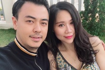 MC Tuấn Tú nói gì khi bị cho sợ vợ nên không dám đóng cảnh "nóng"?