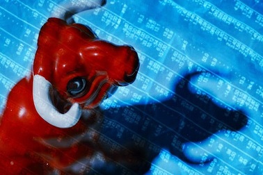 Cổ phiếu trên thị trường chứng khoán Việt Nam đang đắt hay rẻ?