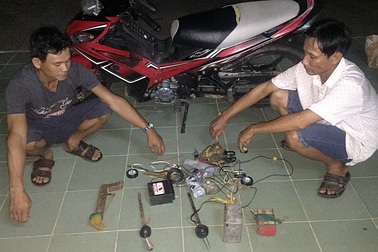 “Cẩu tặc” vừa ra tù lại tiếp tục dùng súng điện đi trộm chó