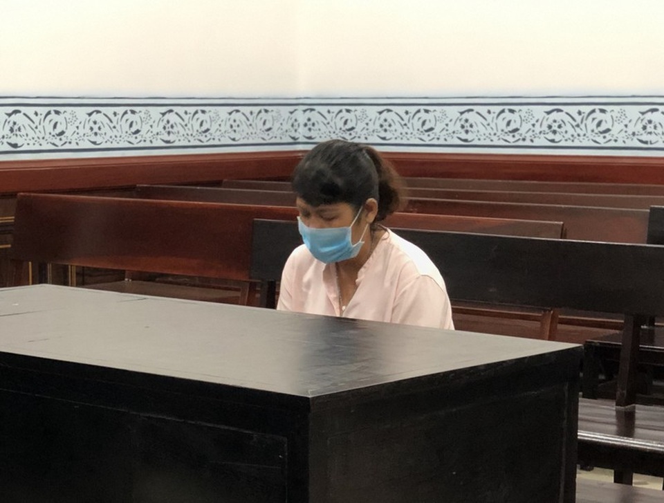 Thủ quỹ trường tiểu học tham ô hàng trăm triệu đồng - 1