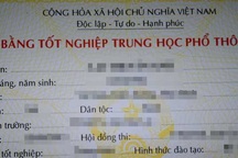 Bằng tốt nghiệp THPT giá 500.000 đồng  sản xuất trong 15 phút