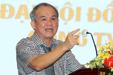 Cổ phiếu Hoàng Anh Gia Lai giảm 56%, Bầu Đức gửi thư trấn an