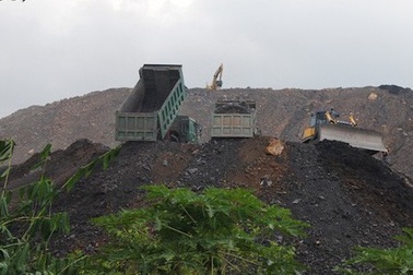 Doanh nghiệp khoáng sản "đẻ" ra núi phế thải "quái dị": Giám đốc Sở TN&MT nói gì?
