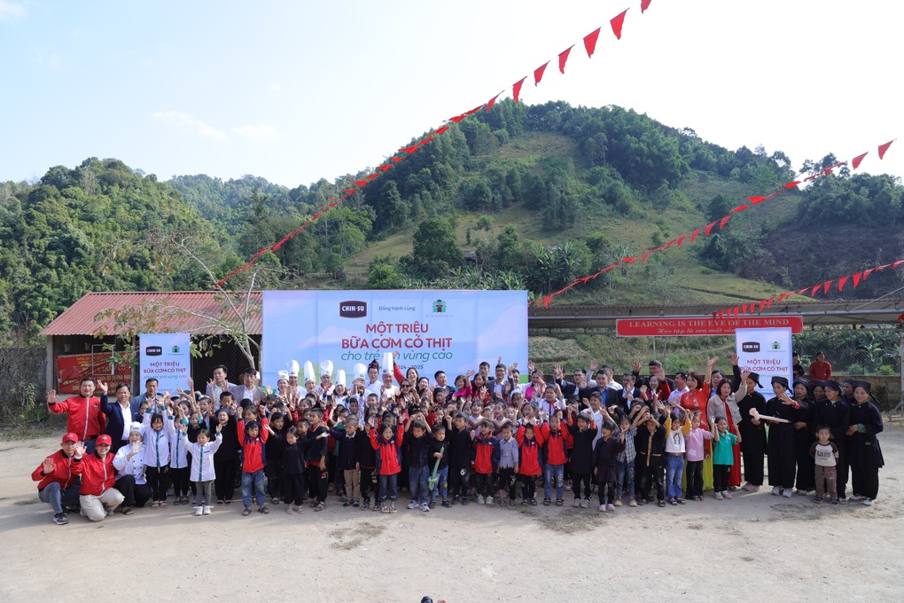 CHIN-SU khởi động chiến dịch Một triệu bữa cơm có thịt năm thứ 2 - 10 CHIN-SU khởi động chiến dịch Một triệu bữa cơm có thịt năm thứ 2 - 10
