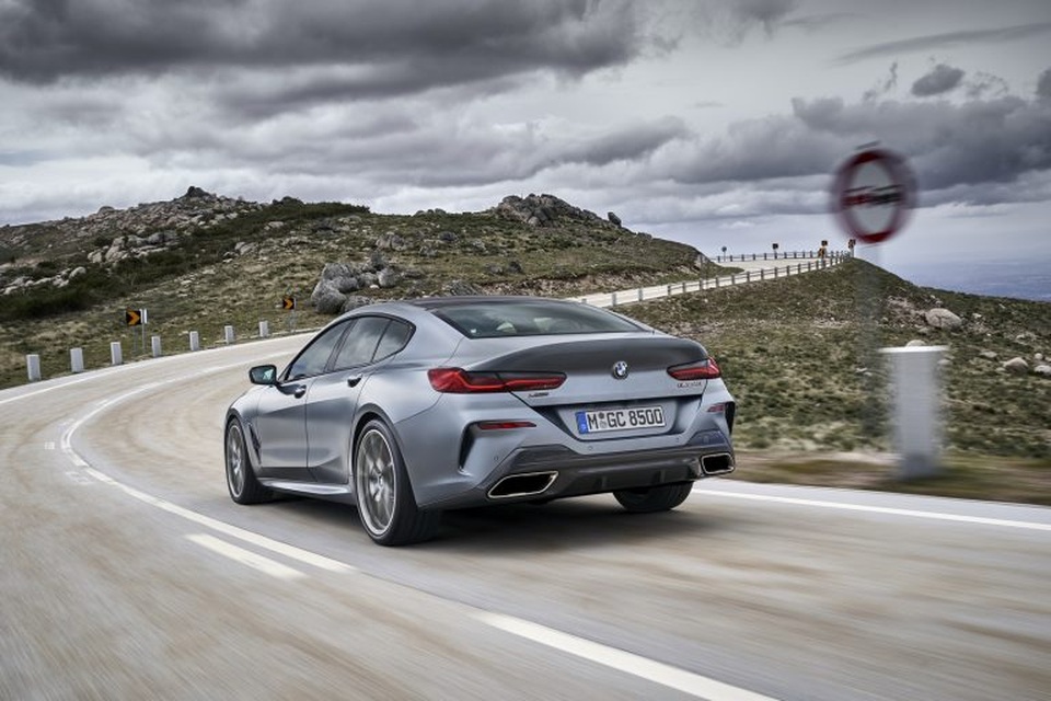 BMW 8-series ế ẩm một cách đáng lo ngại - 3 BMW 8-series ế ẩm một cách đáng lo ngại - 3